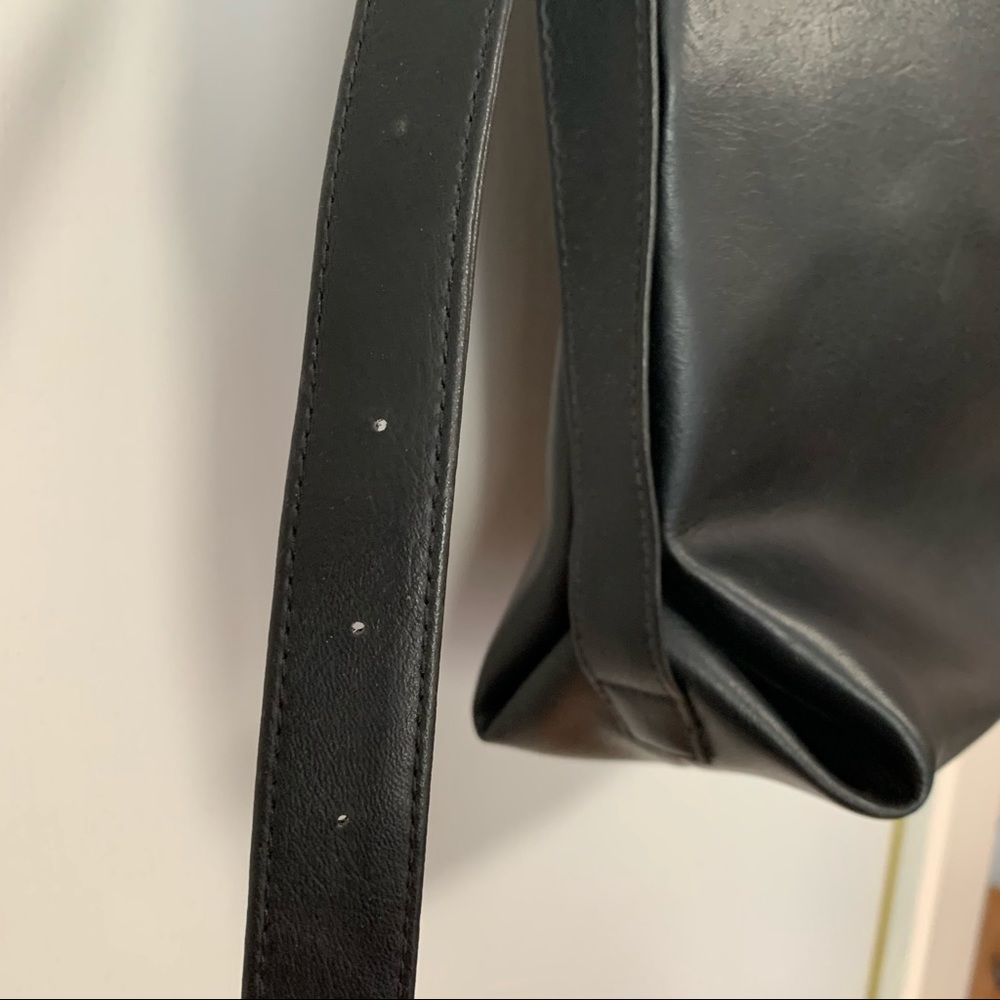 EUC Vintage Black Hobo Shoulder Bag - Picture 3 of 12